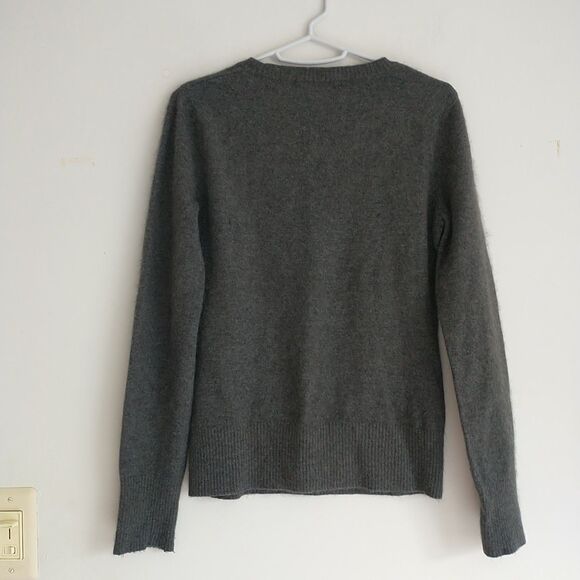 Newton Buying Company Sweater Pullover Womens L/S*Gray Lambswool Angora Luxury - Picture 5 of 8